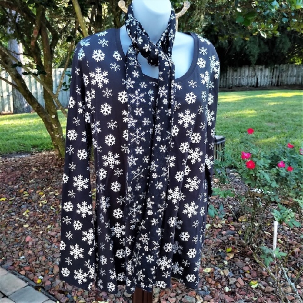 Top Matching Scarf NWOT JXL
